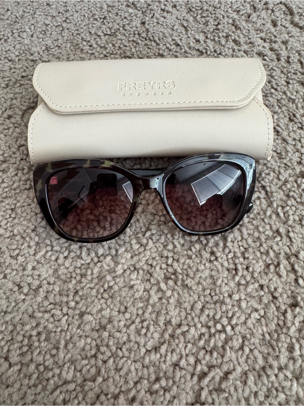Freyrs Margot Sunglasses